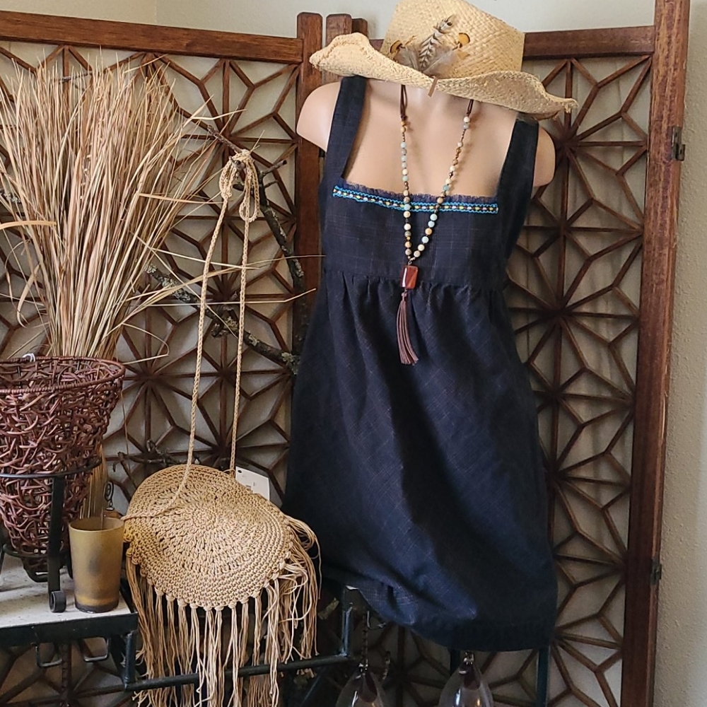 SALE FREE PEOPLE  EMBROIDERED MULTI JUMPER DRESS.